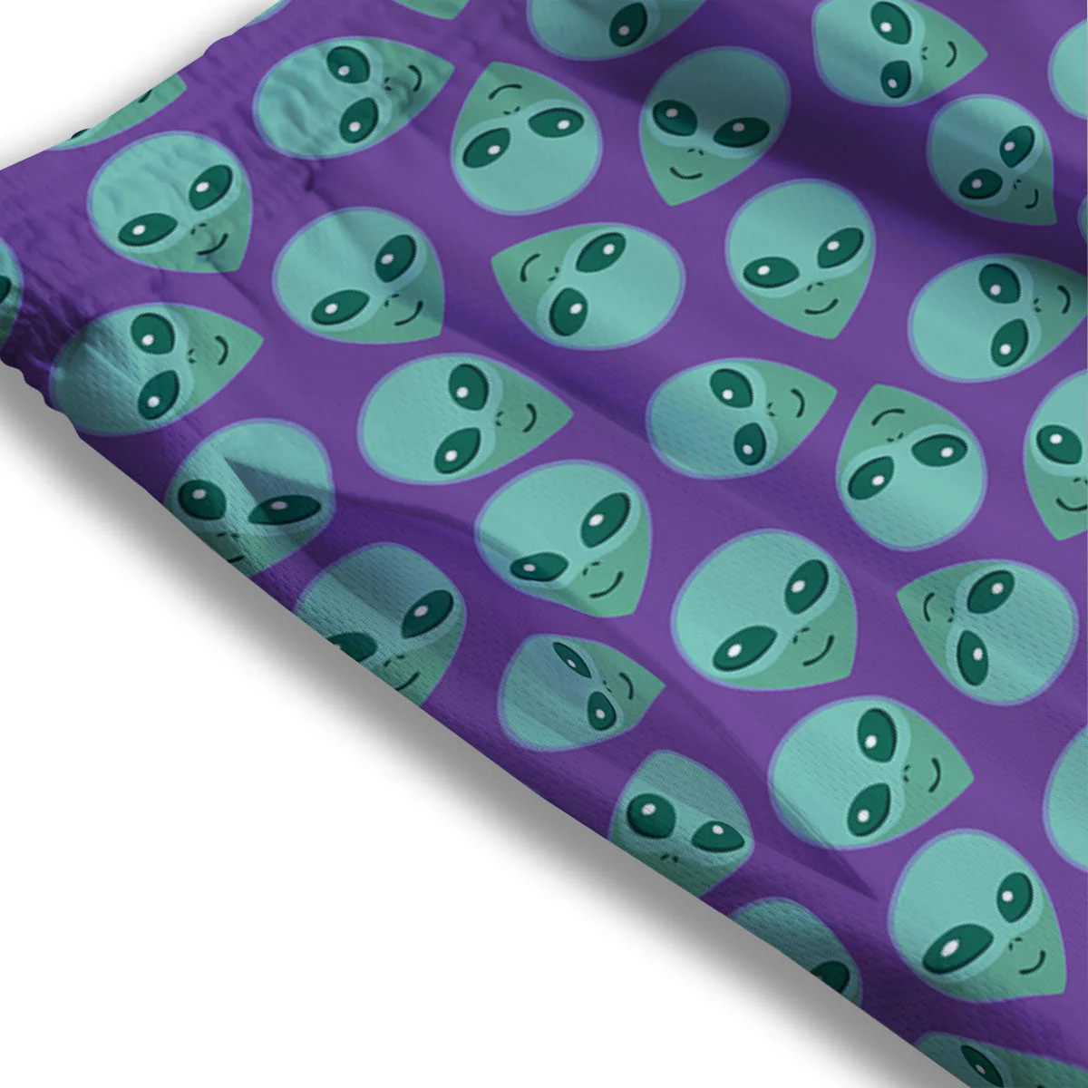 Alien Face Purple Print Pattern Mesh Shorts - Image 3