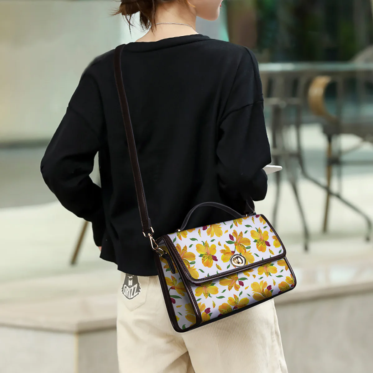 Alstroemeria Yellow Print Pattern Women's Satchel Bag - Image 3