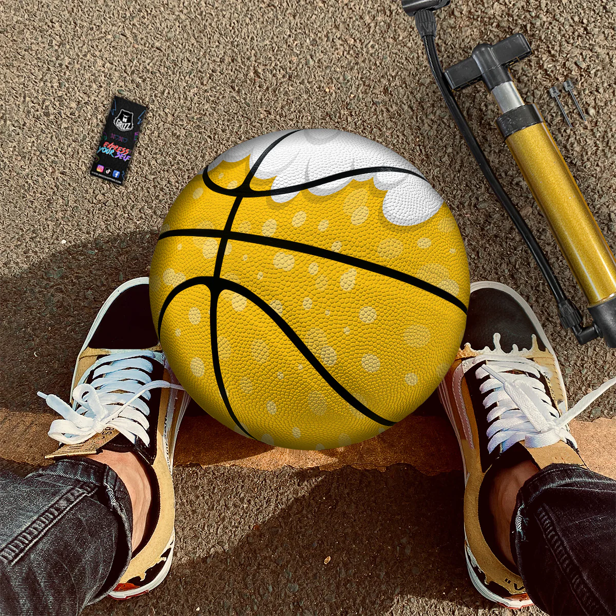 Beer Foam And Bubbles Cartoon Print Basketball - Image 2