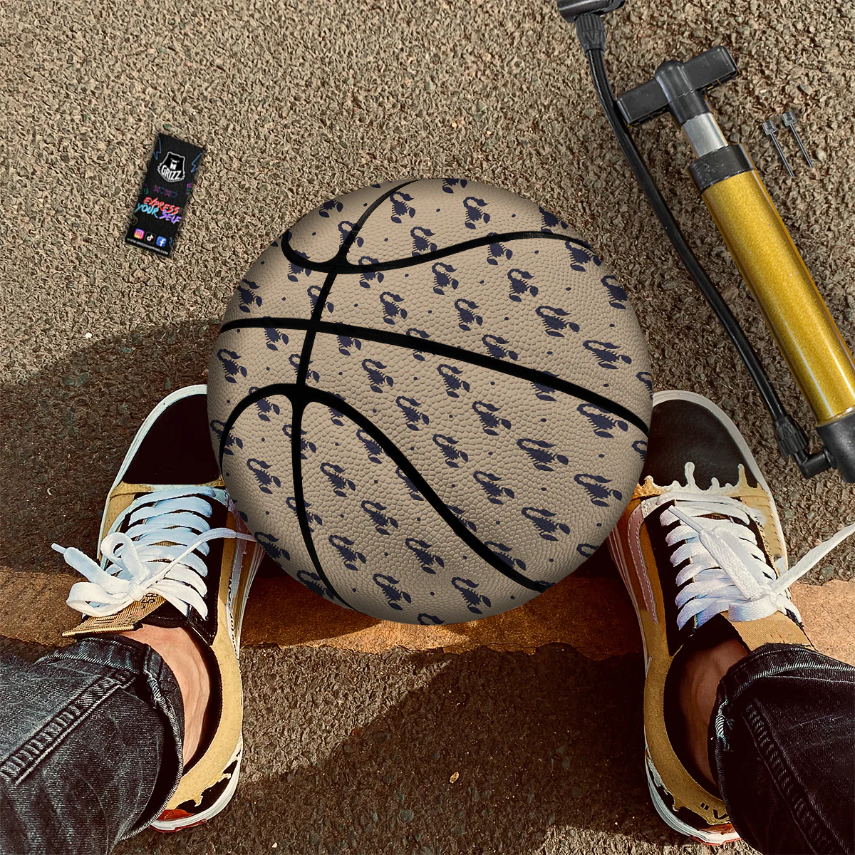 Brown Scorpion Print Pattern Basketball - Image 2
