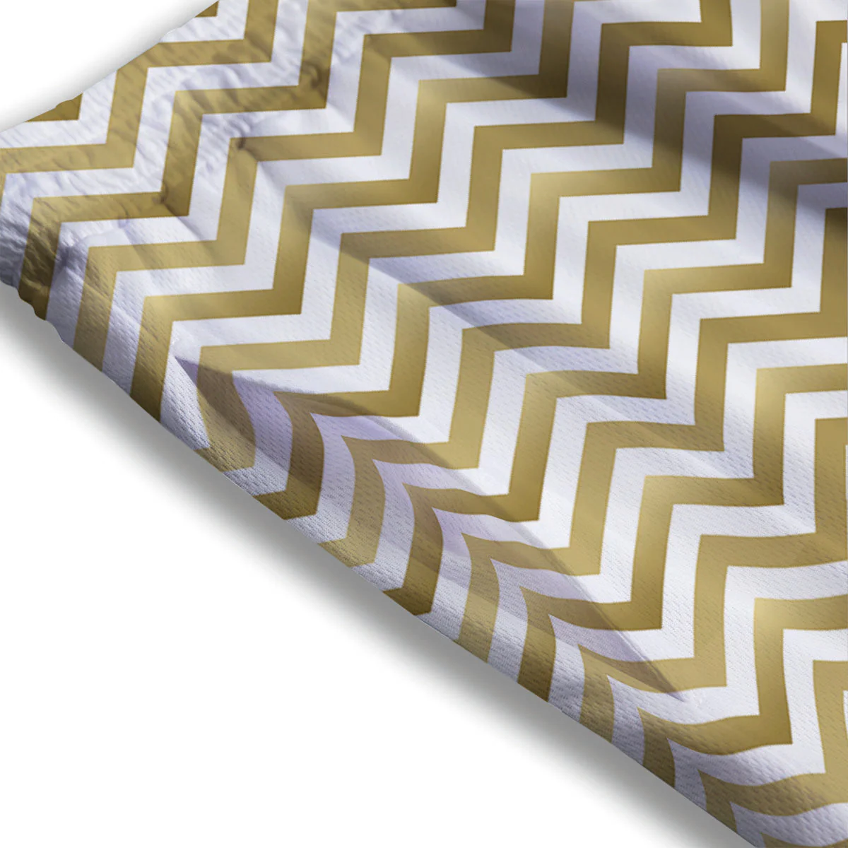 Chevron White And Gold Print Pattern Mesh Shorts - Image 3