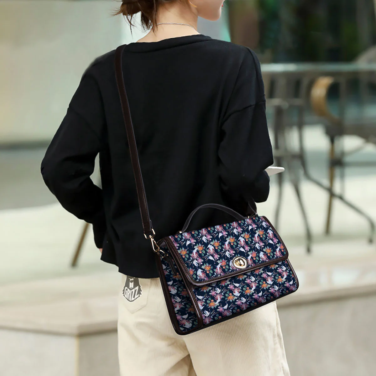Chrysanthemums And Japanese Cranes Print Women's Satchel Bag - Image 3