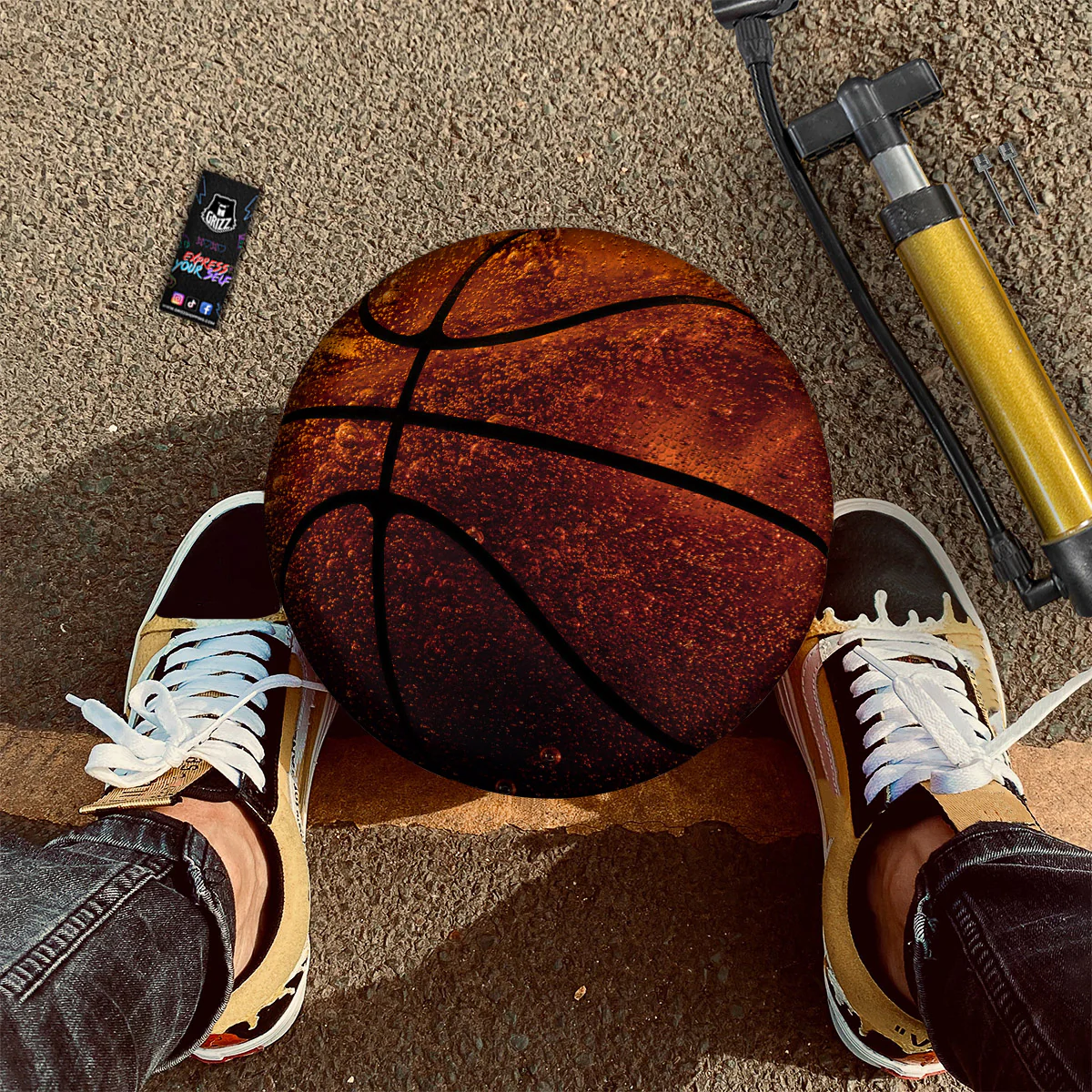 Cola Print Basketball - Image 3