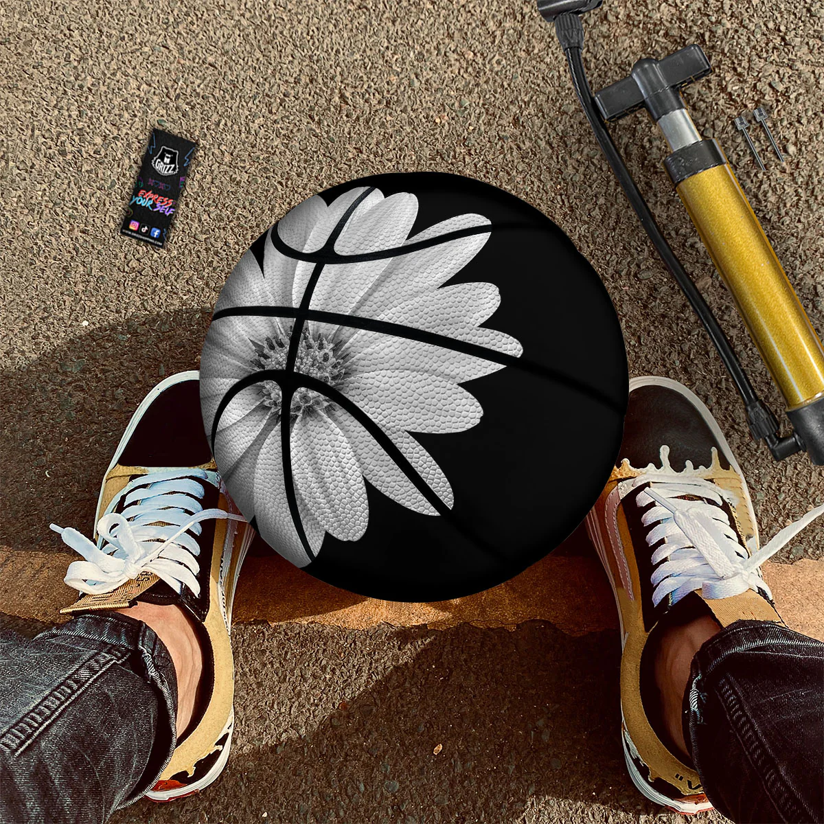 Daisy Flower Monochrome Print Basketball - Image 2
