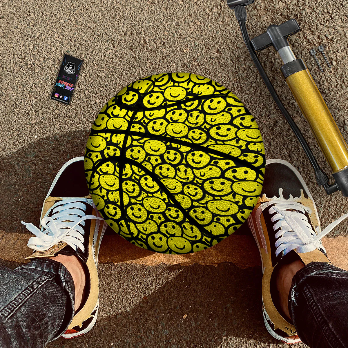 Emoji Graffiti Happy Print Pattern Basketball - Image 2