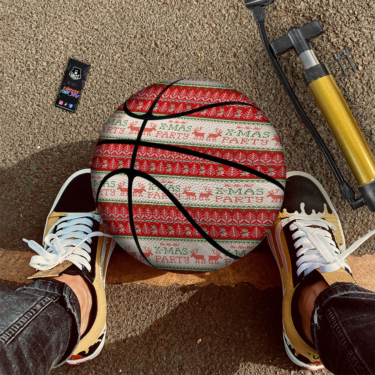 Festive Christmas Knitted Print Pattern Basketball - Image 3