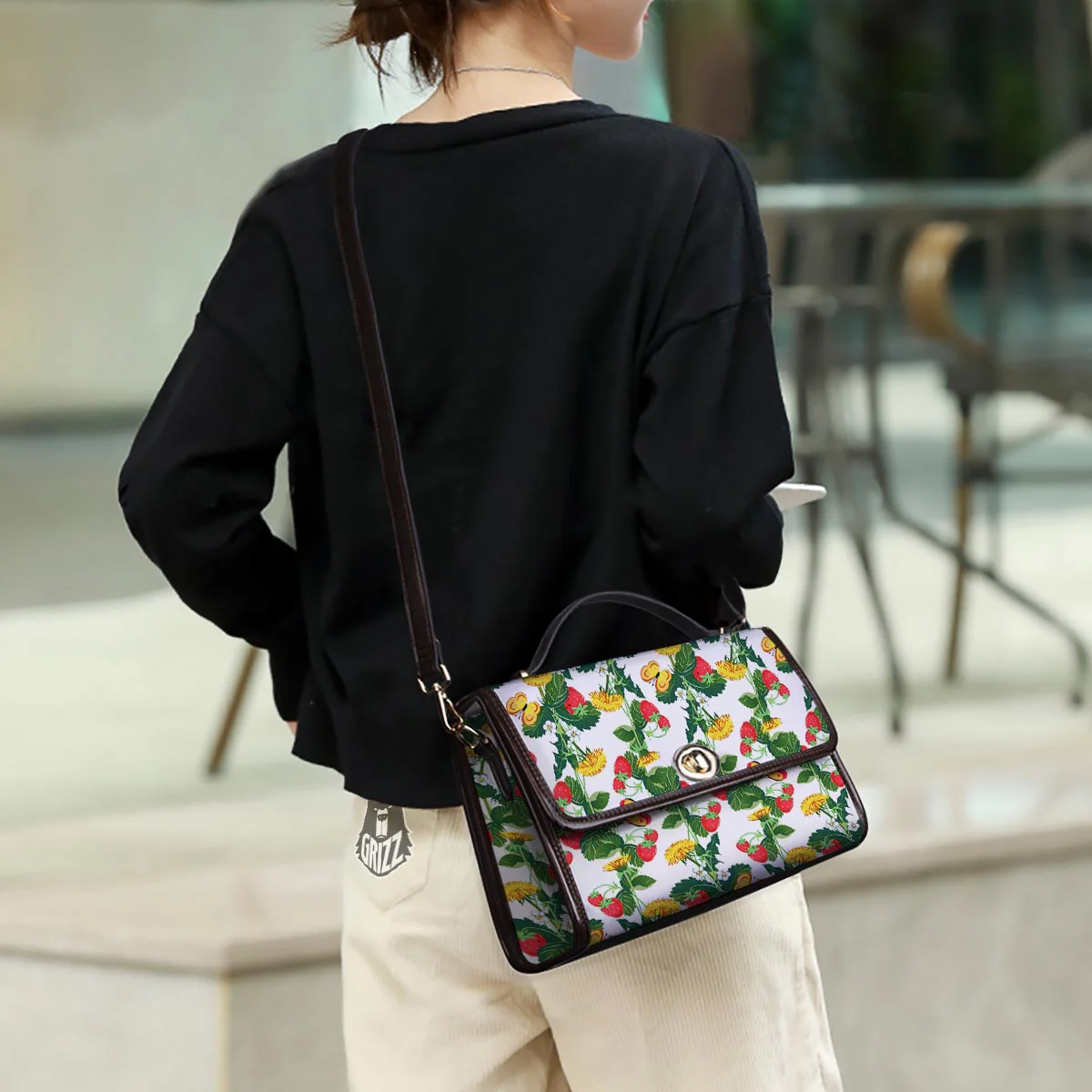 Flower And Strawberry Print Pattern Women's Satchel Bag - Image 3