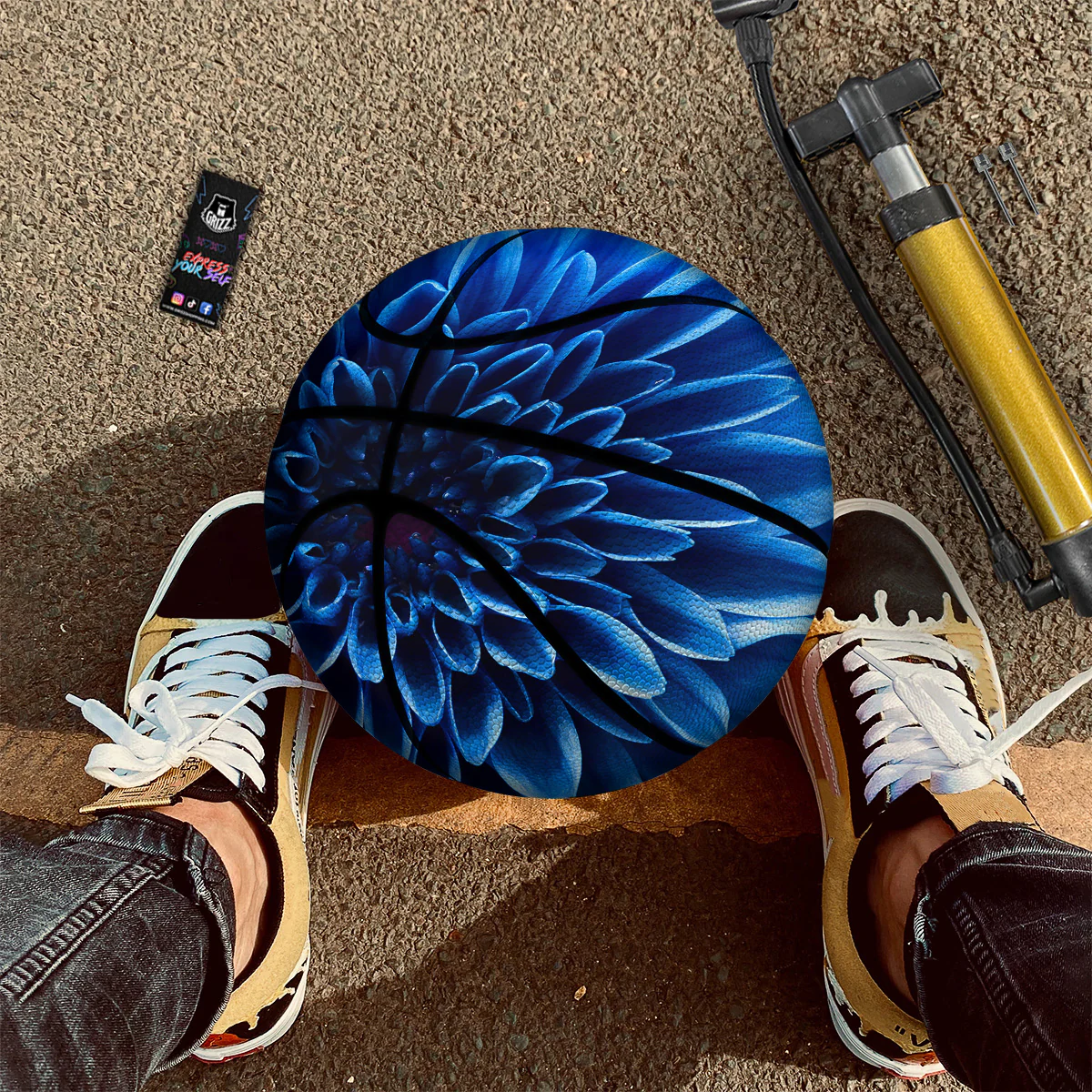 Flower Blue Chrysanthemum Print Basketball - Image 3