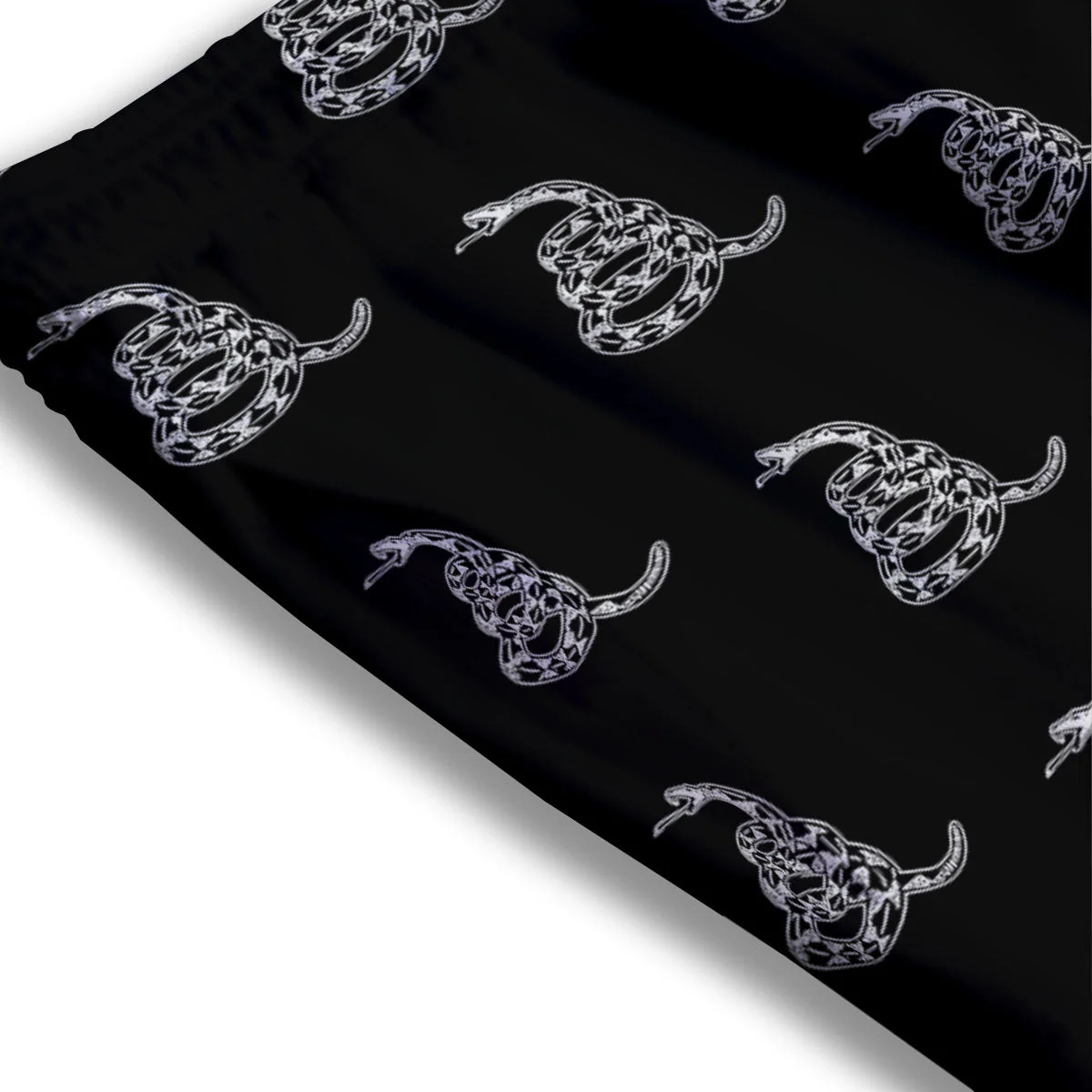 Gadsden Flag Symbol Print Pattern Mesh Shorts - Image 3