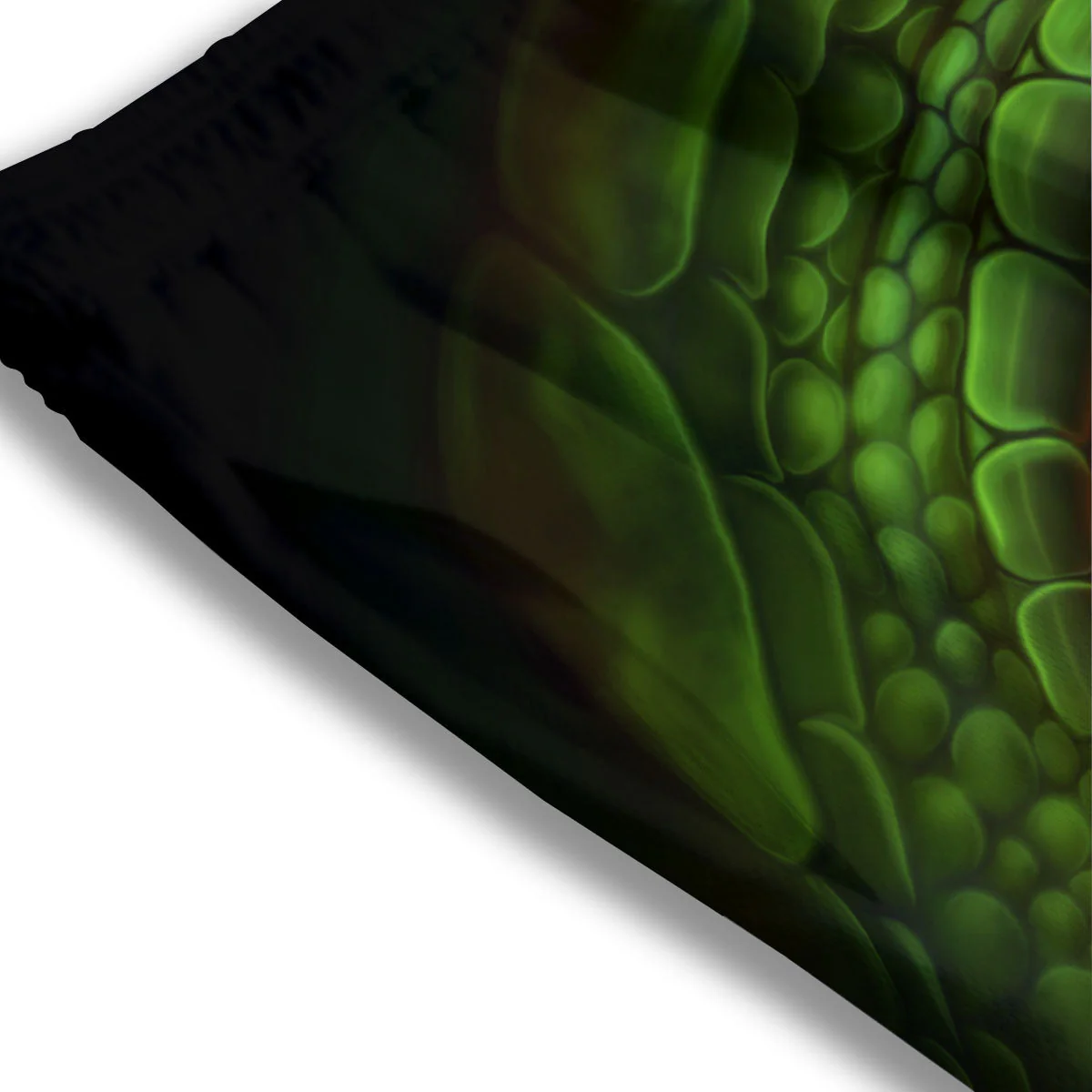 Green Dragon's Eye Print Mesh Shorts - Image 3
