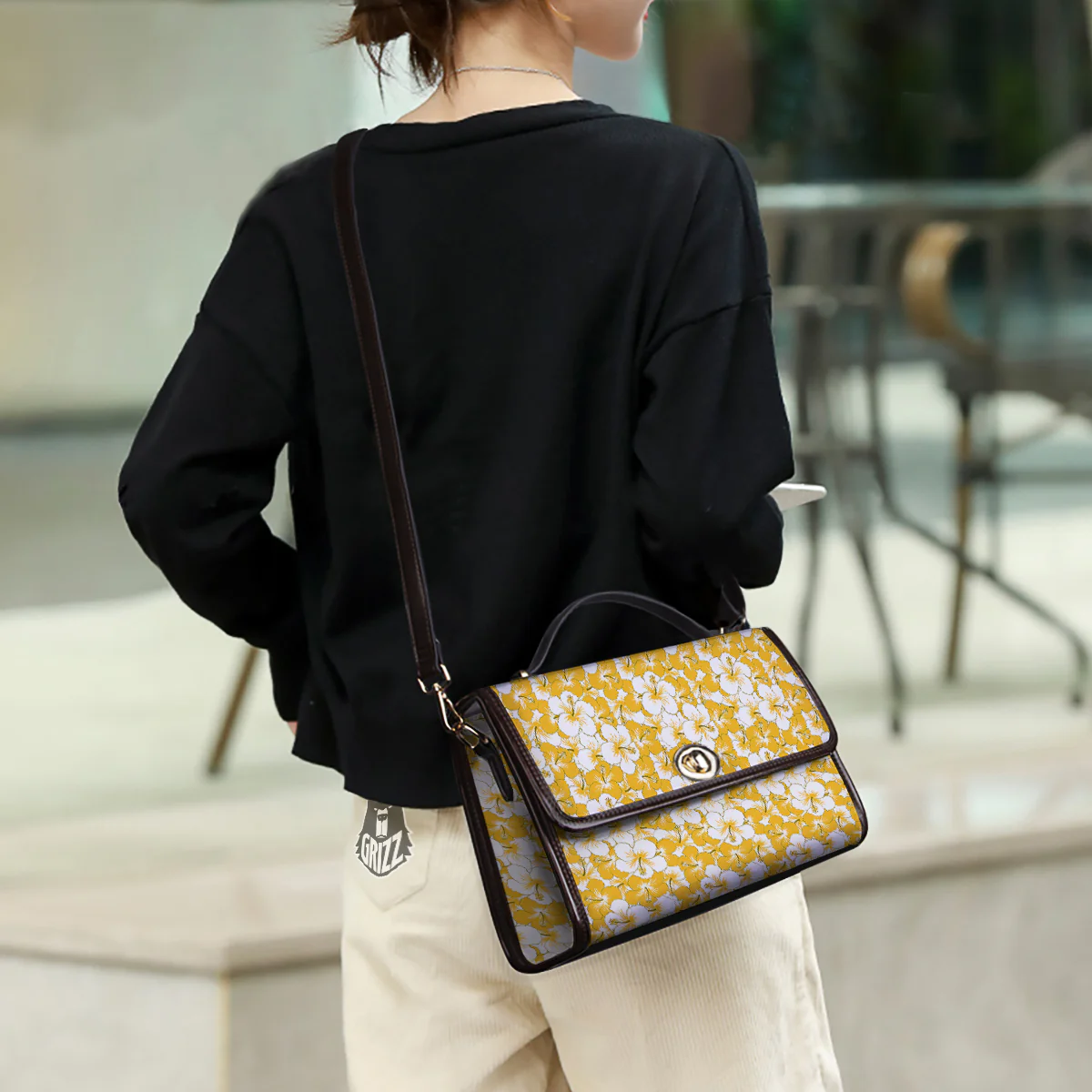 Hibiscus Flower And Camo Yellow Print Pattern Women's Satchel Bag - Image 3