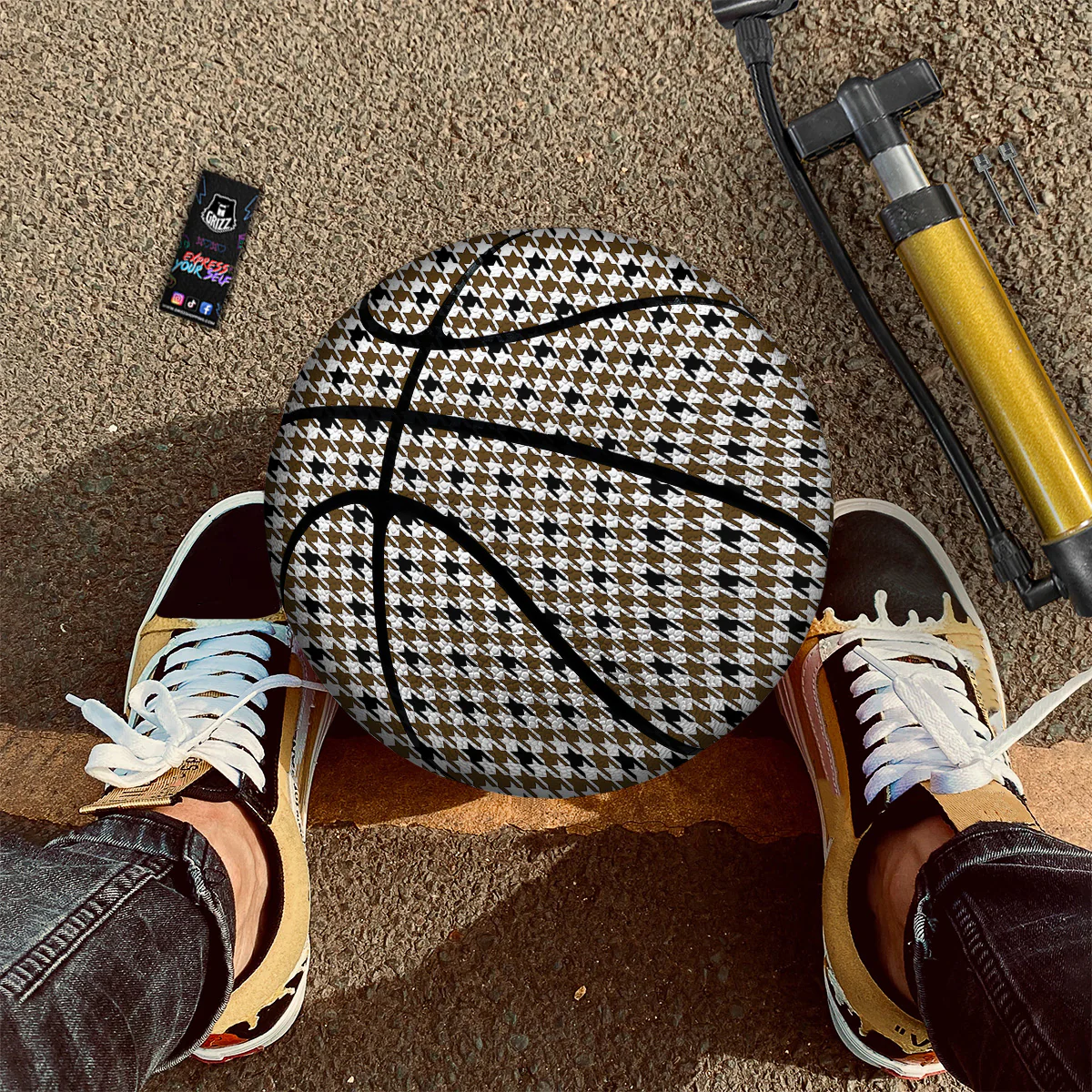 Houndstooth Black And Brown Print Basketball - Image 2