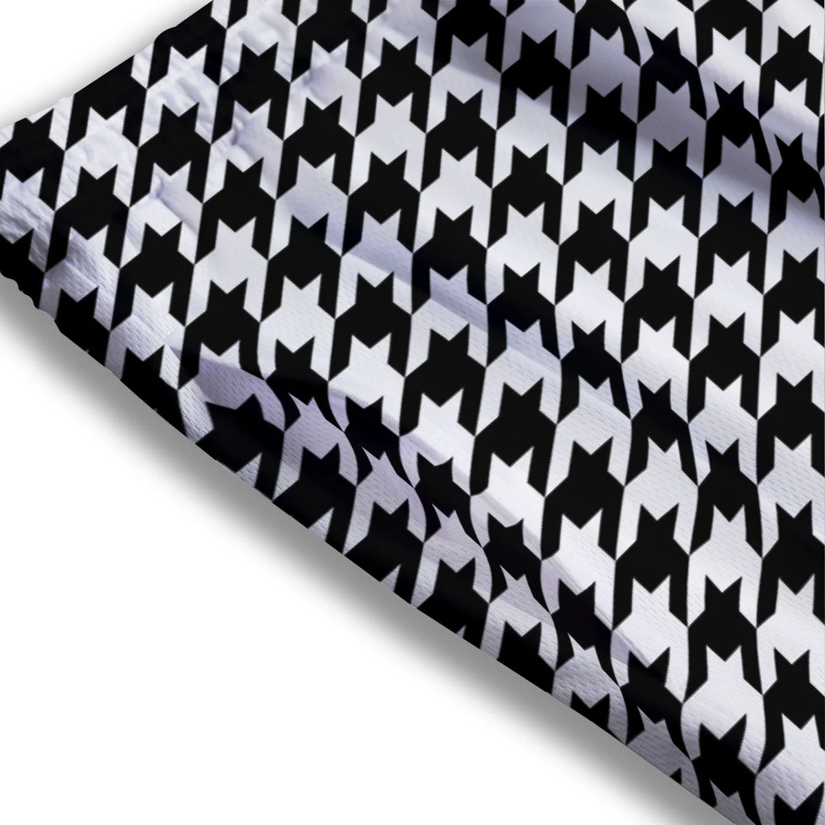Houndstooth White And Black Print Mesh Shorts - Image 3