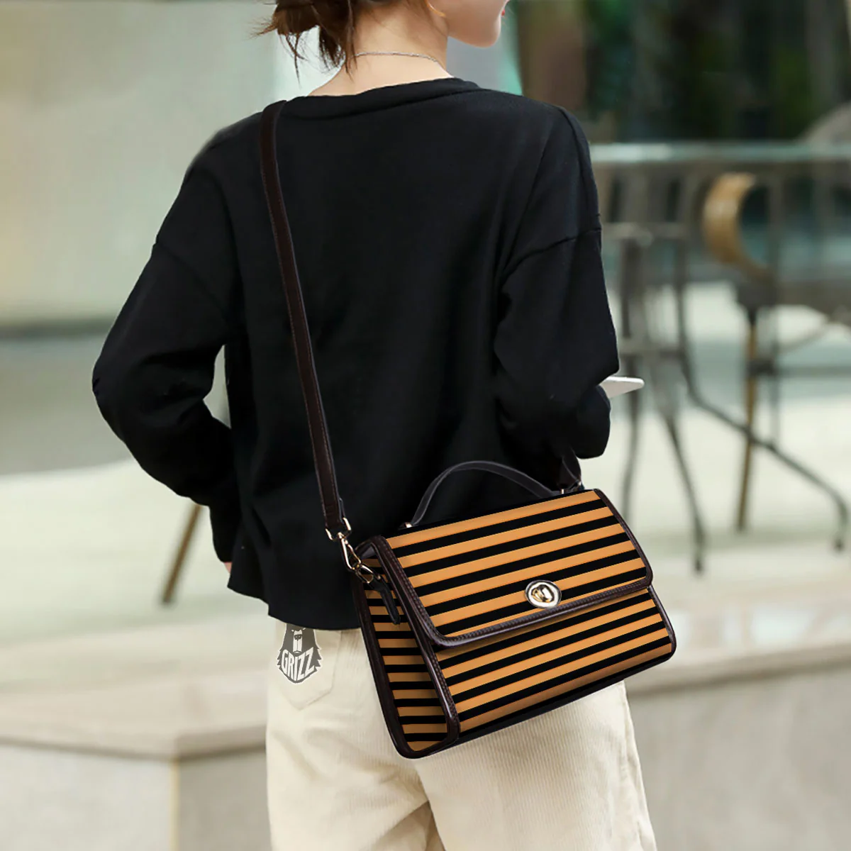 Line Halloween Print Pattern Women's Satchel Bag - Image 3