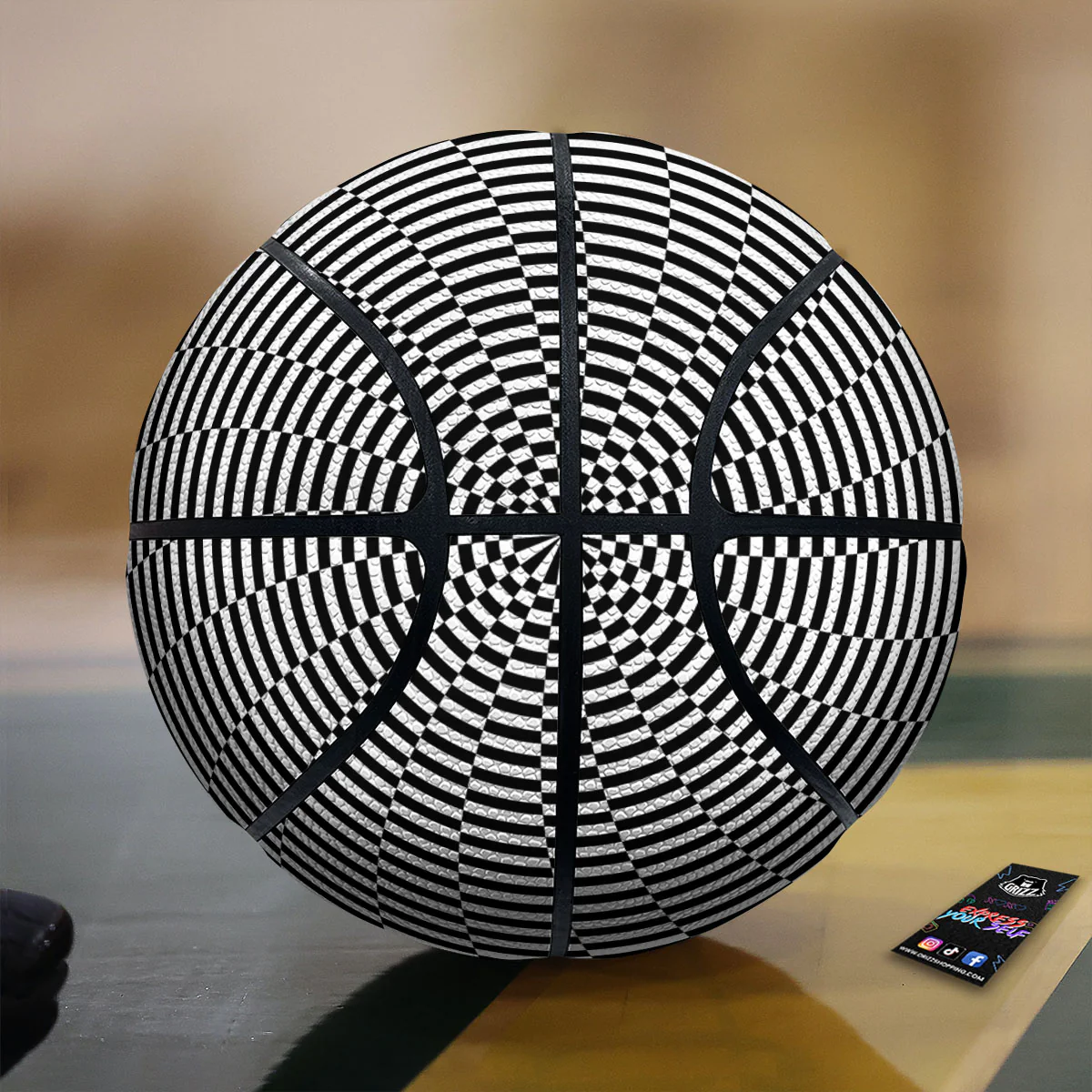 Motion Spiral Illusory Print Basketball