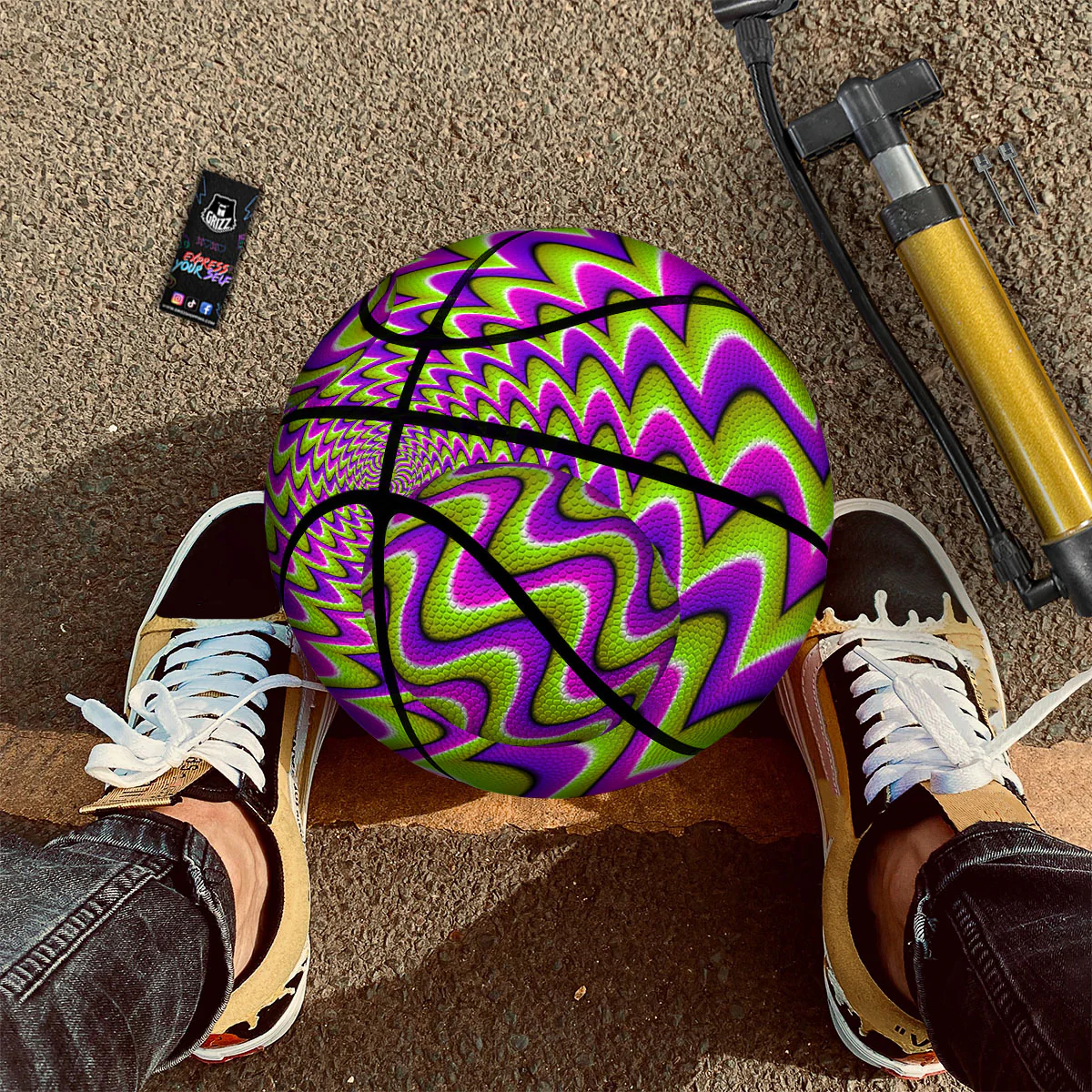 Moving Optical Illusion Green Twisted Basketball - Image 2