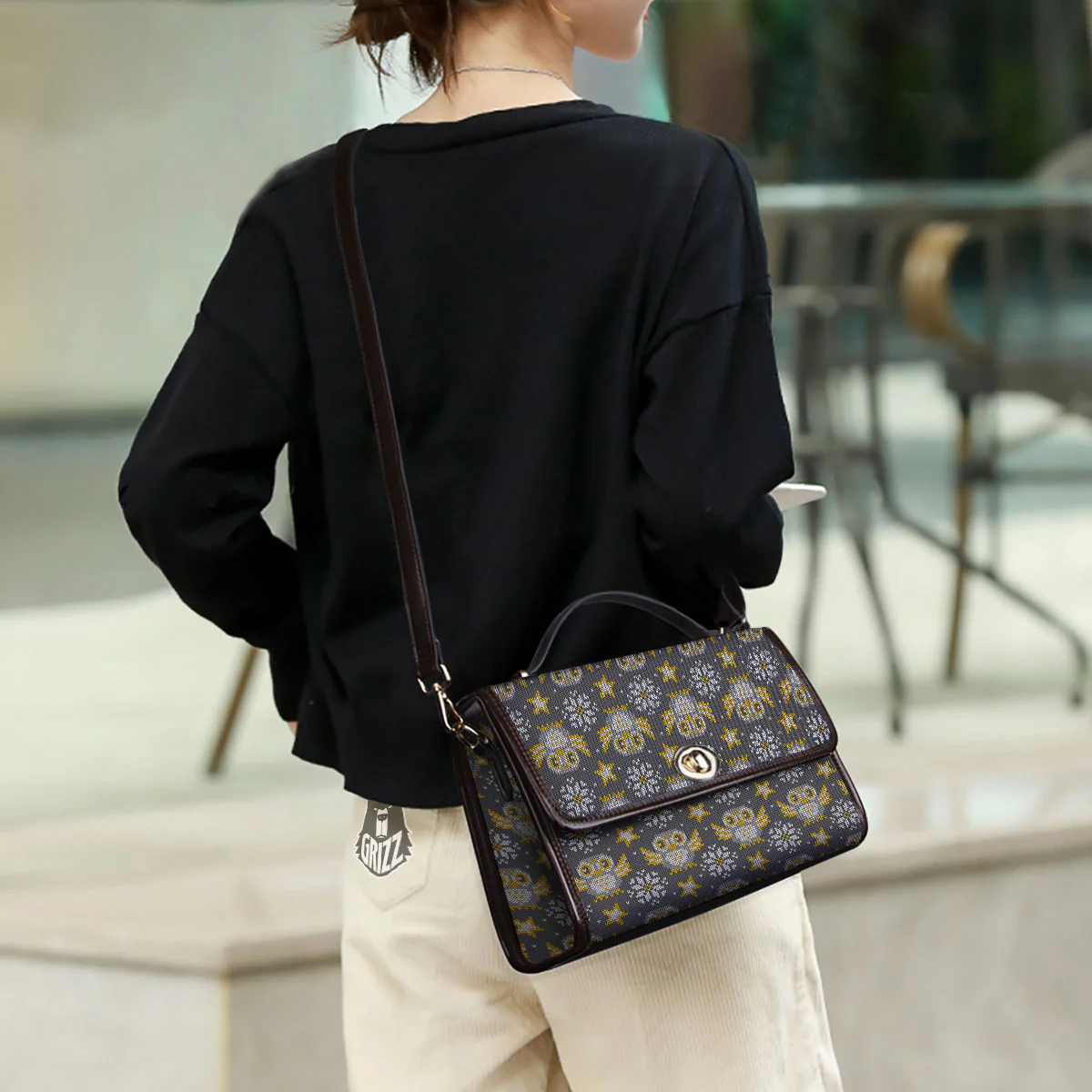 Owl Knitted Print Pattern Women's Satchel Bag - Image 3
