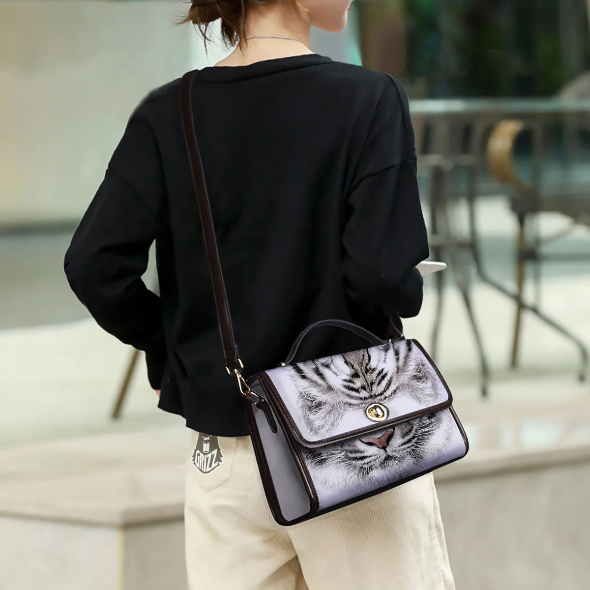 Portrait White Tiger Print Women's Satchel Bag - Image 3