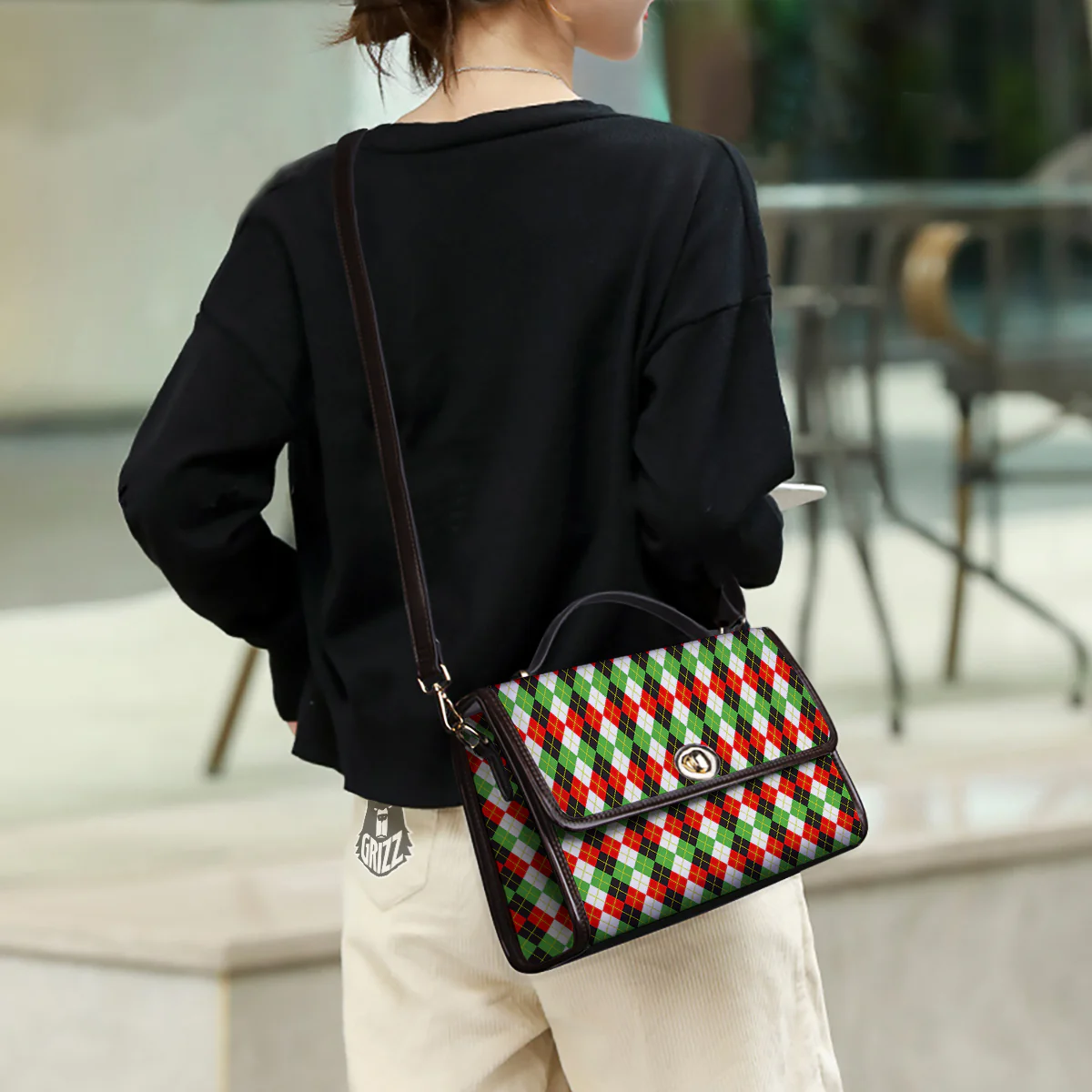 Red White And Green Argyle Print Pattern Women's Satchel Bag - Image 3