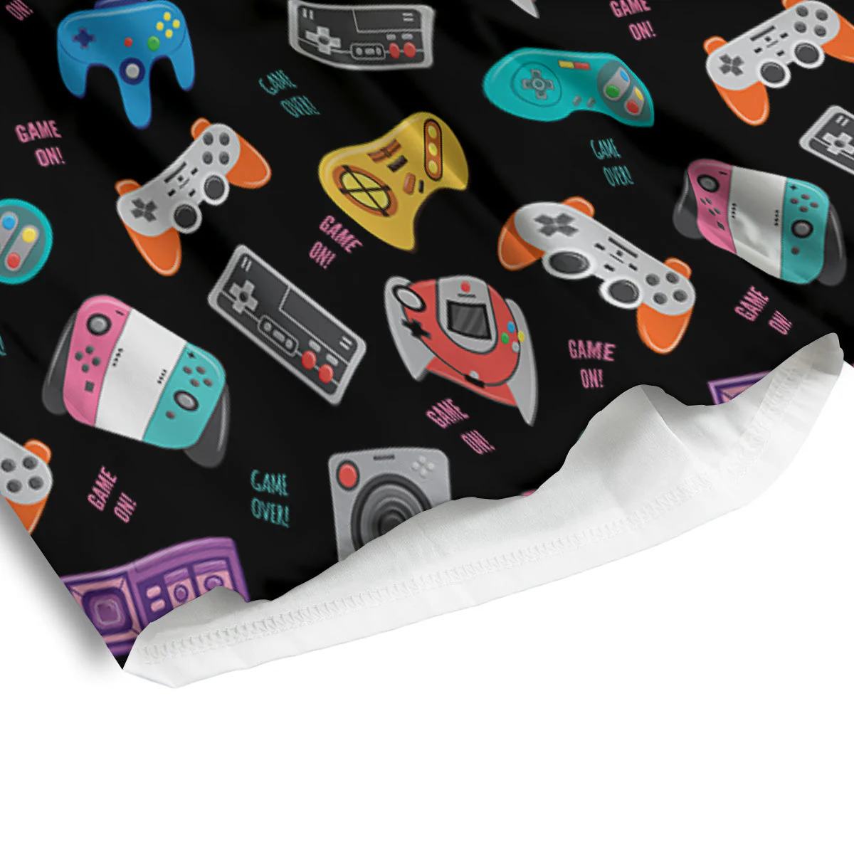 Retro Video Game Controller Print Pattern Men's Athletic Shorts - Image 4