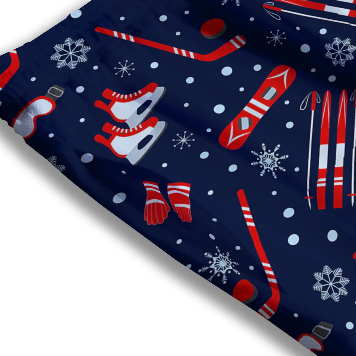 Skiing Equipment Print Pattern Mesh Shorts - Image 3