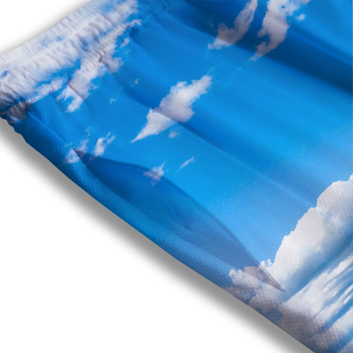 Sky And Sea Print Mesh Shorts - Image 3