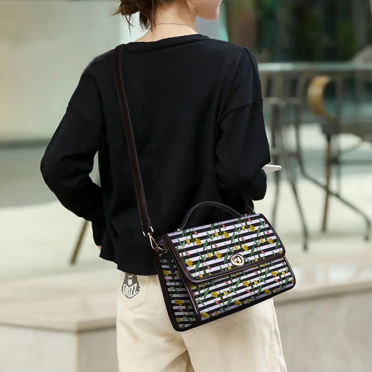 Striped Daffodil Yellow Print Pattern Women's Satchel Bag - Image 3