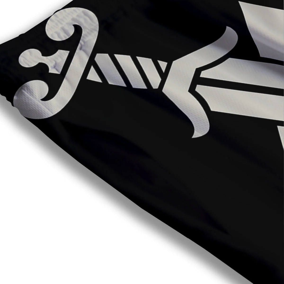 Symbol Viking Valhalla Print Mesh Shorts - Image 3