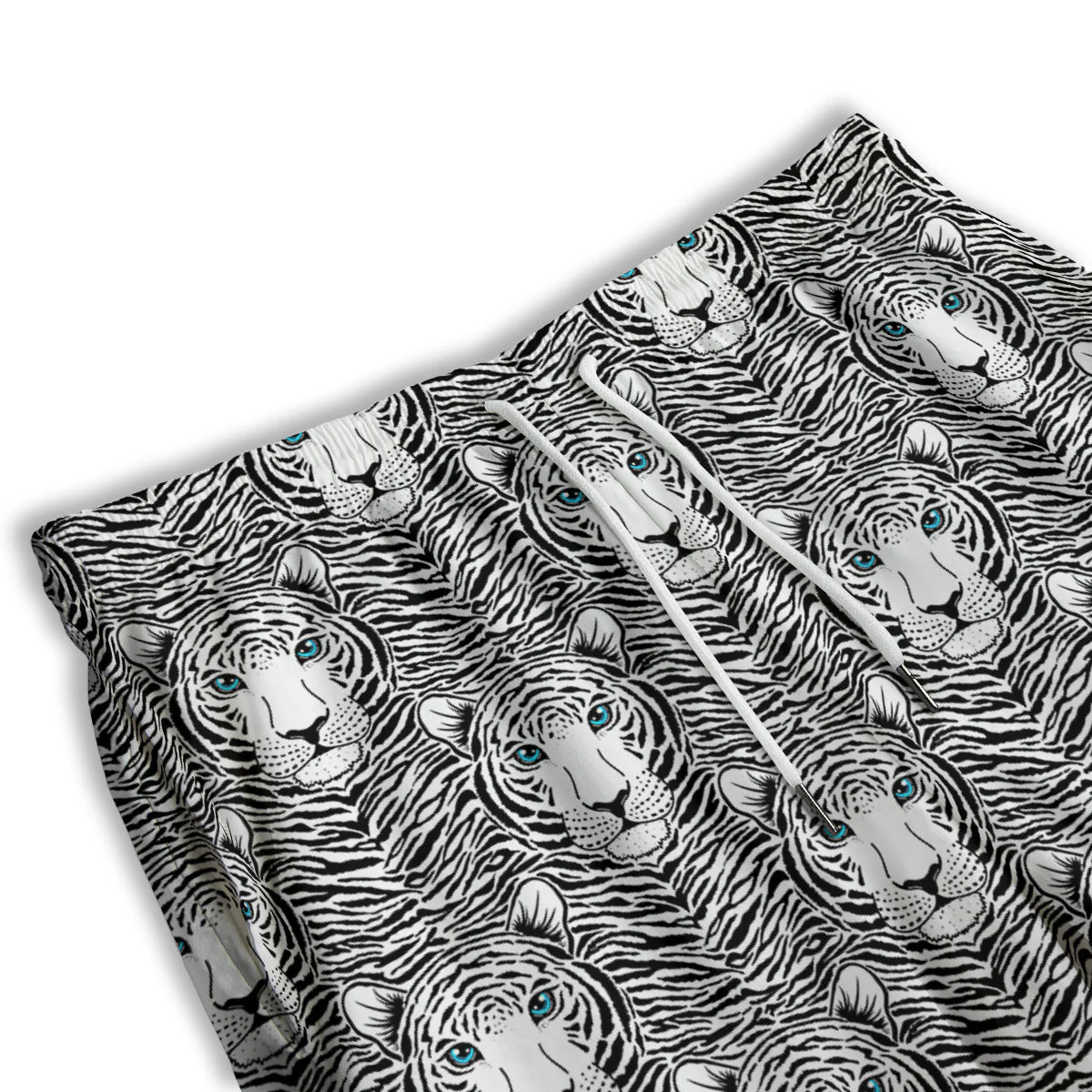 Tiger Head Striped Print Pattern Men's Athletic Shorts - Image 3