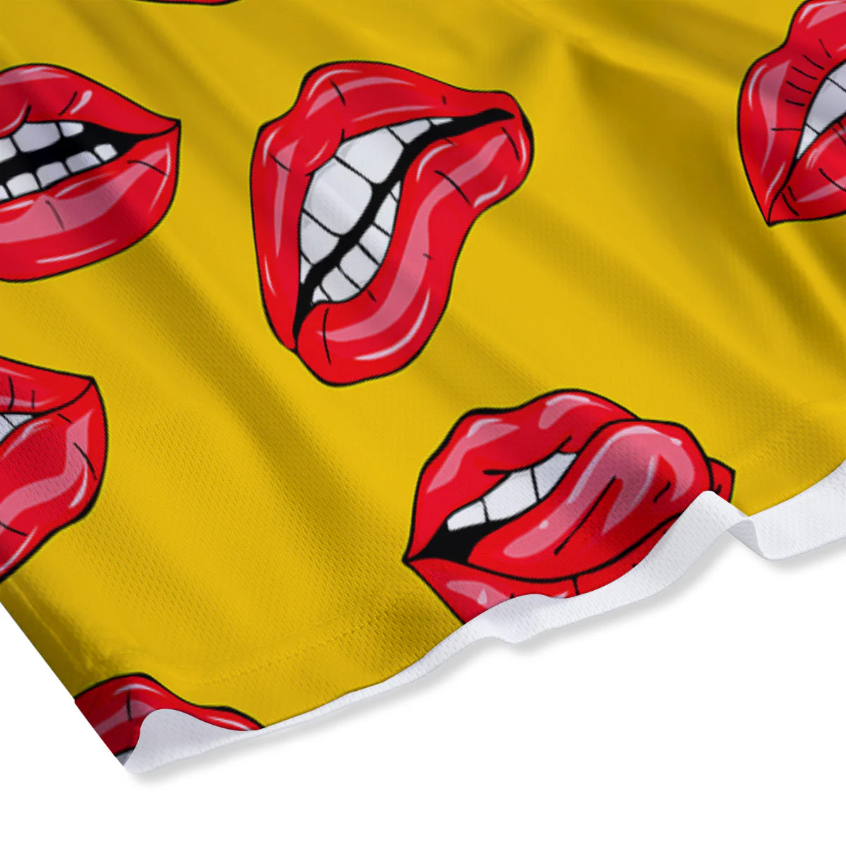 Wet Lips Print Pattern Mesh Shorts - Image 4