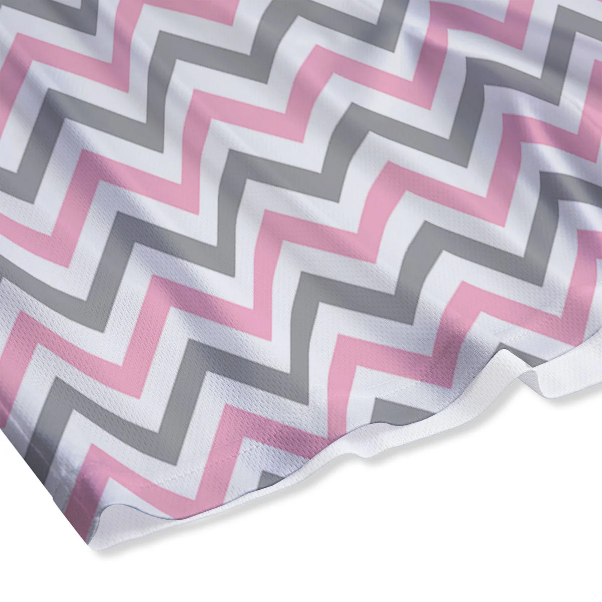 White Pink And Grey Chevron Print Mesh Shorts - Image 4